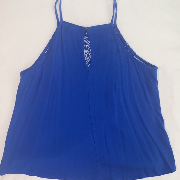 Love on a Hanger Blue Embroidered High Neck Tank Medium - Picture 4 of 8